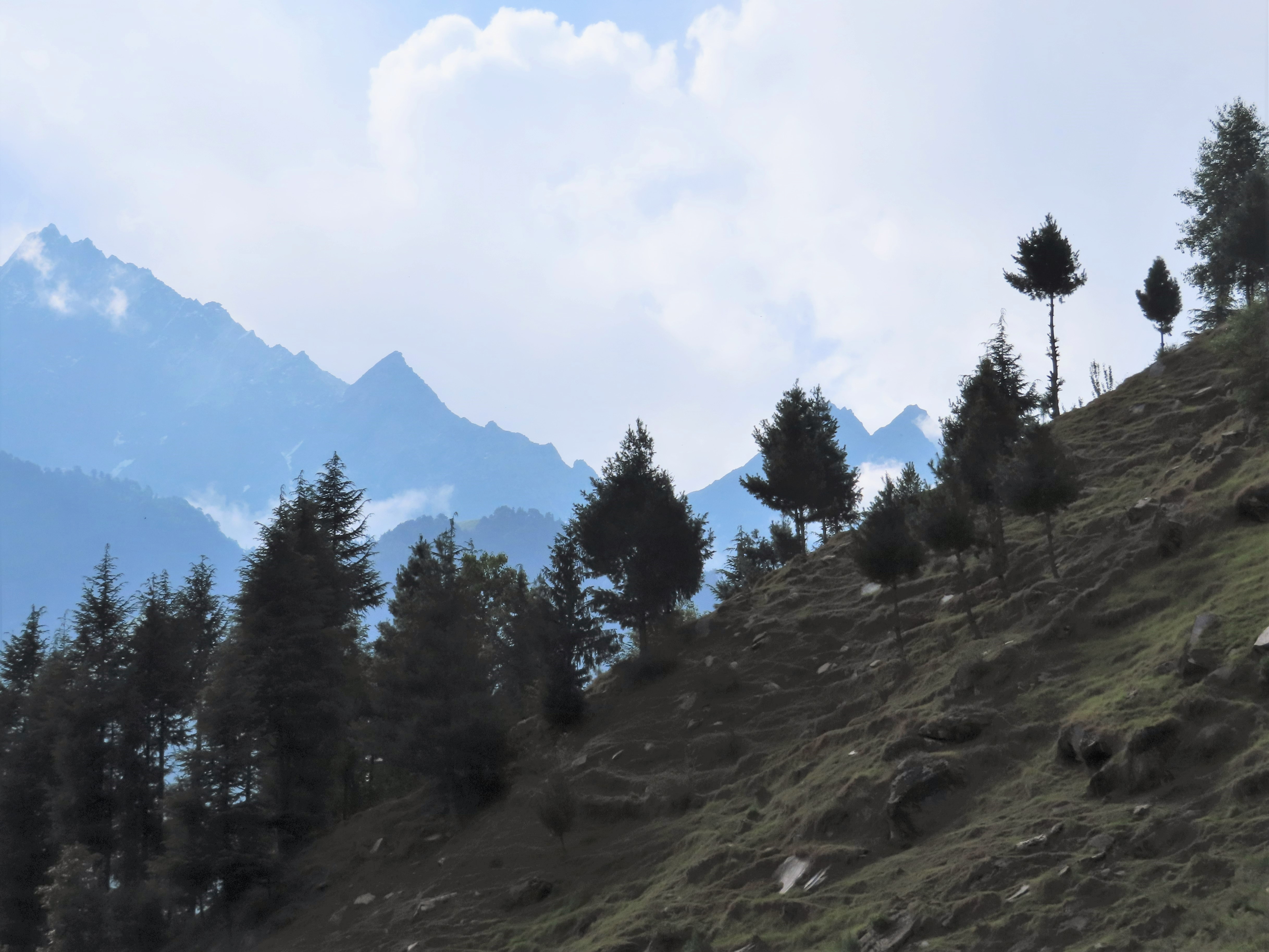 Mountain views from the trail to the higher Jogini waterfall in Vashisht, northern India.